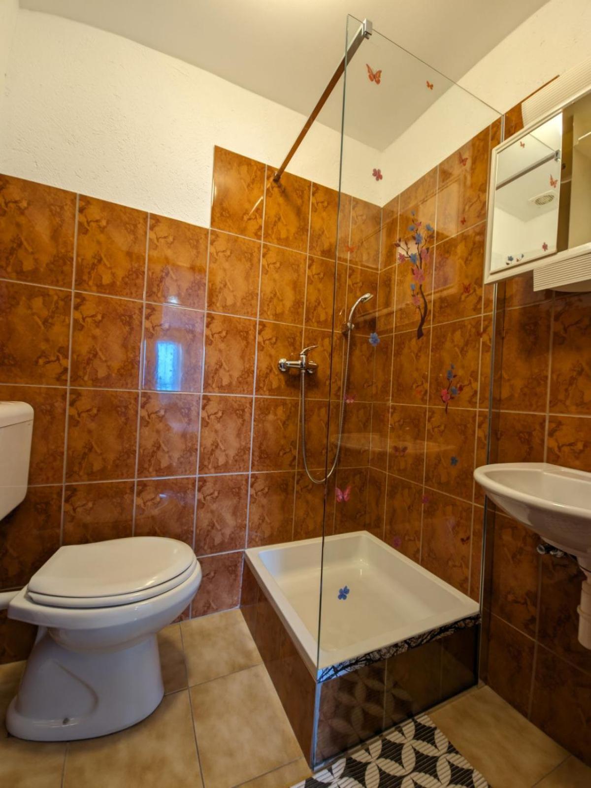 Apartments Nena Smoljanac Bagian luar foto
